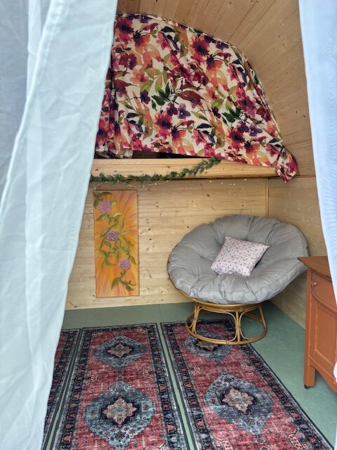 create a she shed, heather deveaux