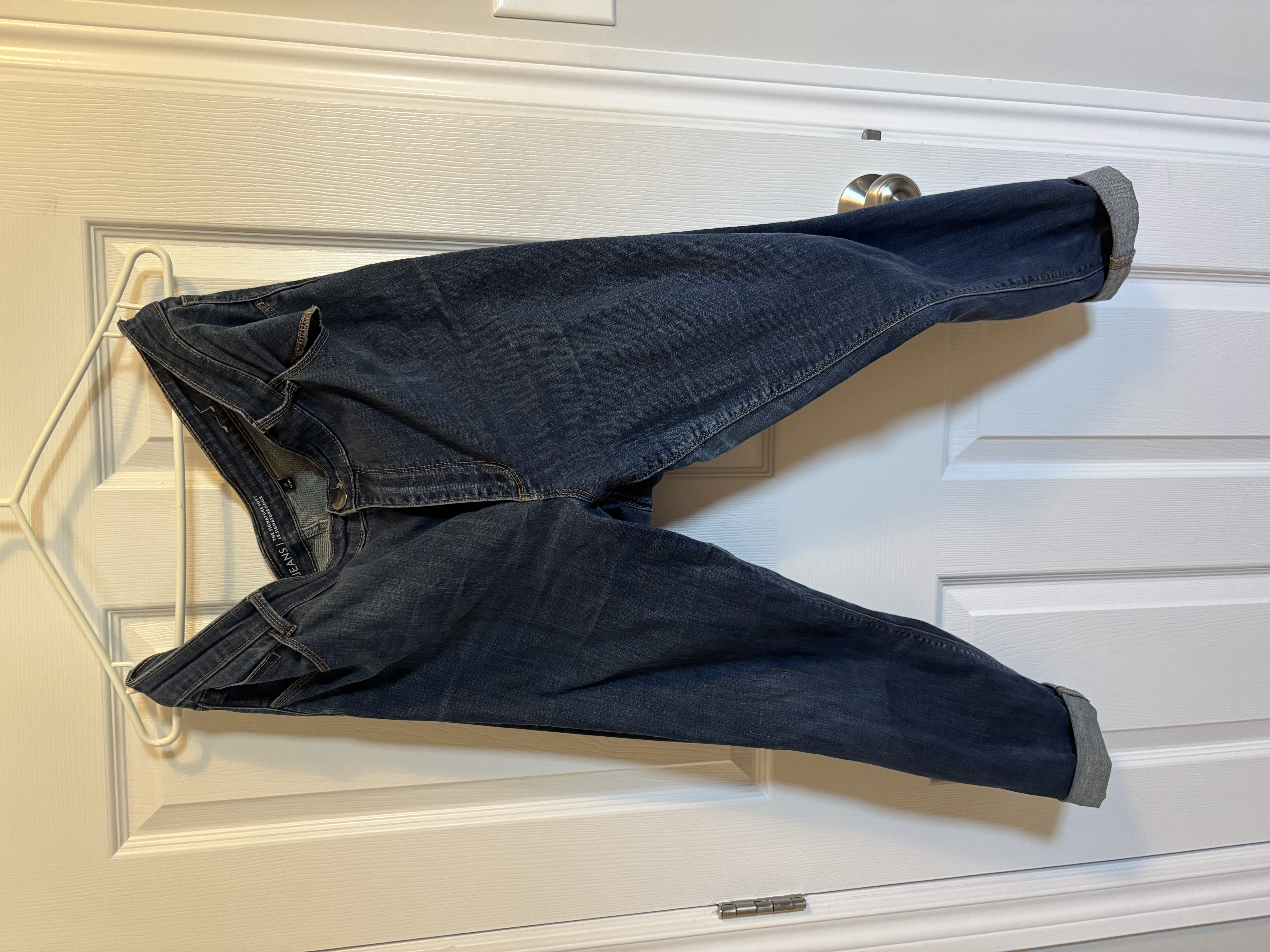 build a capsule wardrobe, heather deveaux creative, using my clothes to build a capsule wardrobe, jeans